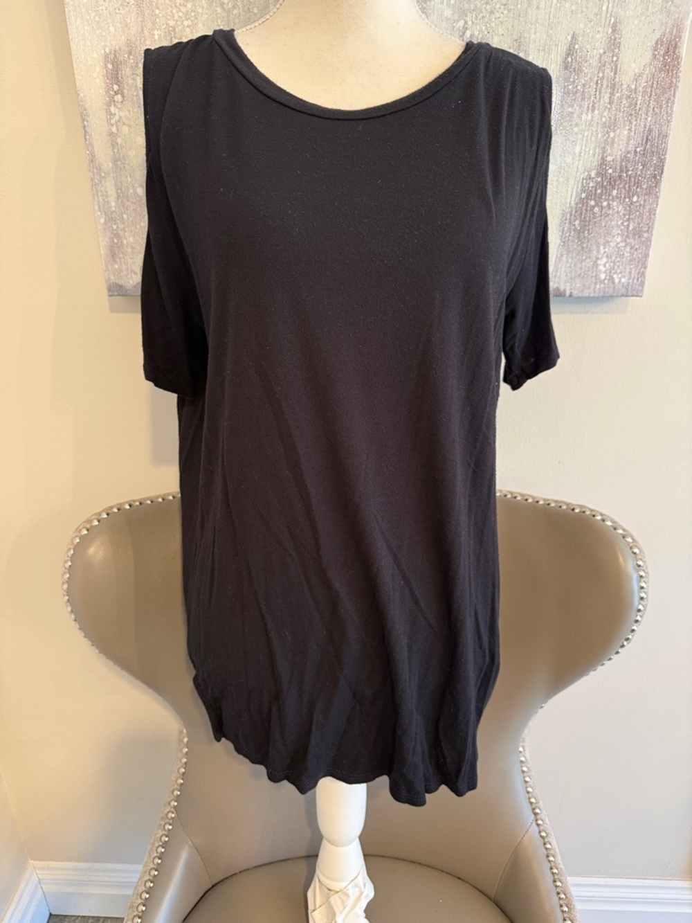 Black Cold-Shoulder Women's t shirt Top